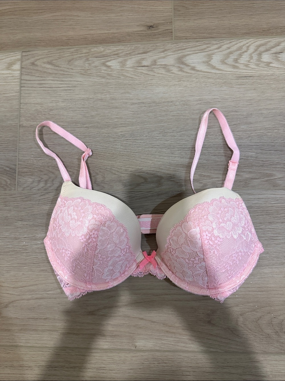 Victoria's Secret Light Pink Lace Push-Up Bra